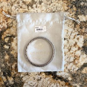 Kendra Scott Maggie Silver Bangle Bracelet in Filigree